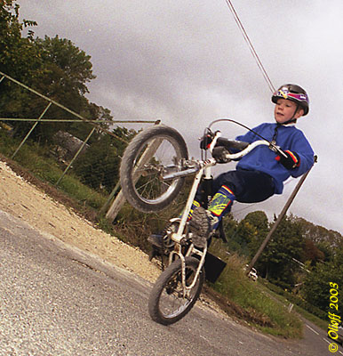 Retour à "Trial VTT"